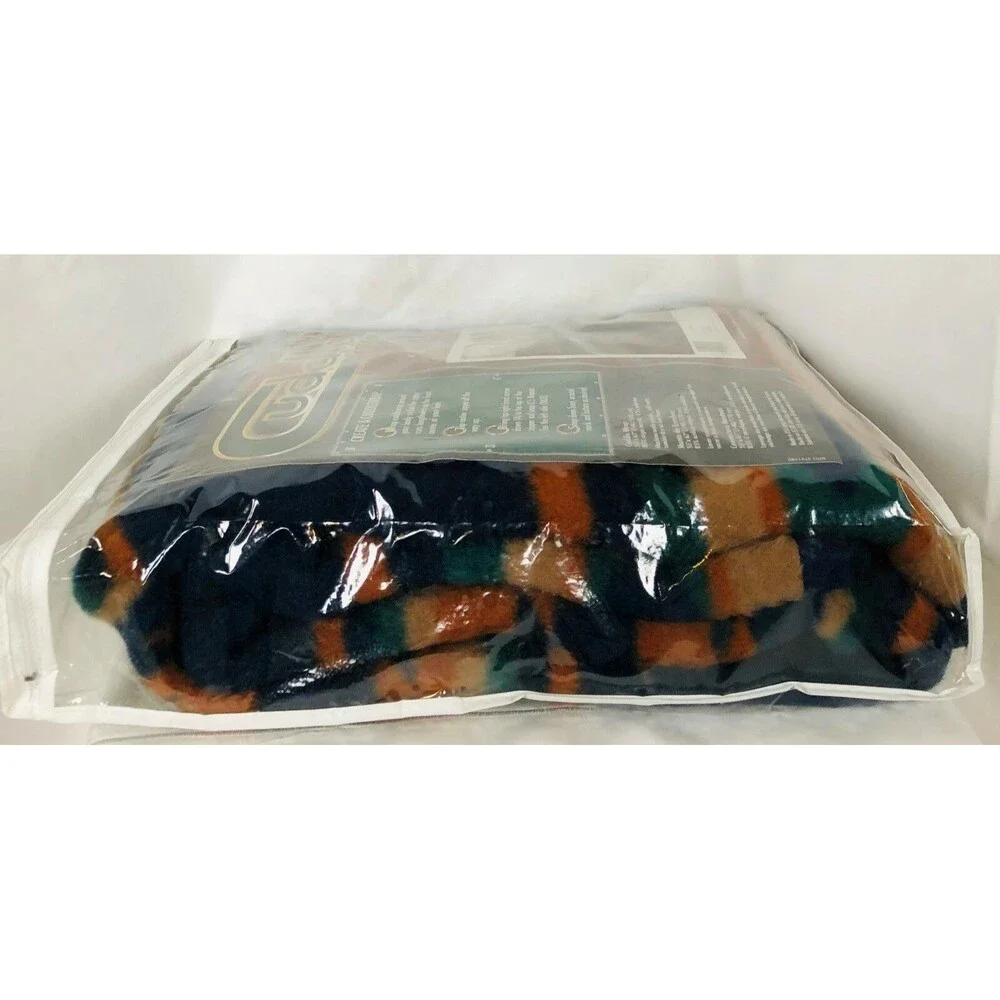 Biederlack Cuddle Wrap Blanket Yuma Southwest Snap Zip Wearable Stadium 55